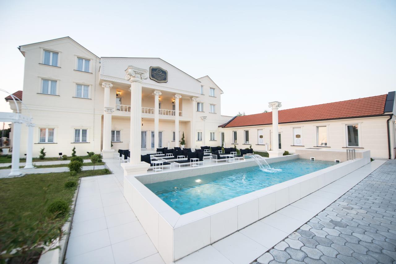 Villa Palace Нови-Сад Экстерьер фото
